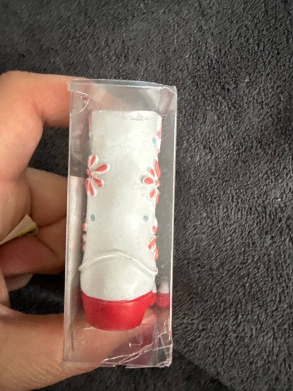 Miniature Western-Style Boot Figurine With Floral Details White & Red In Origina - Picture 4 of 5
